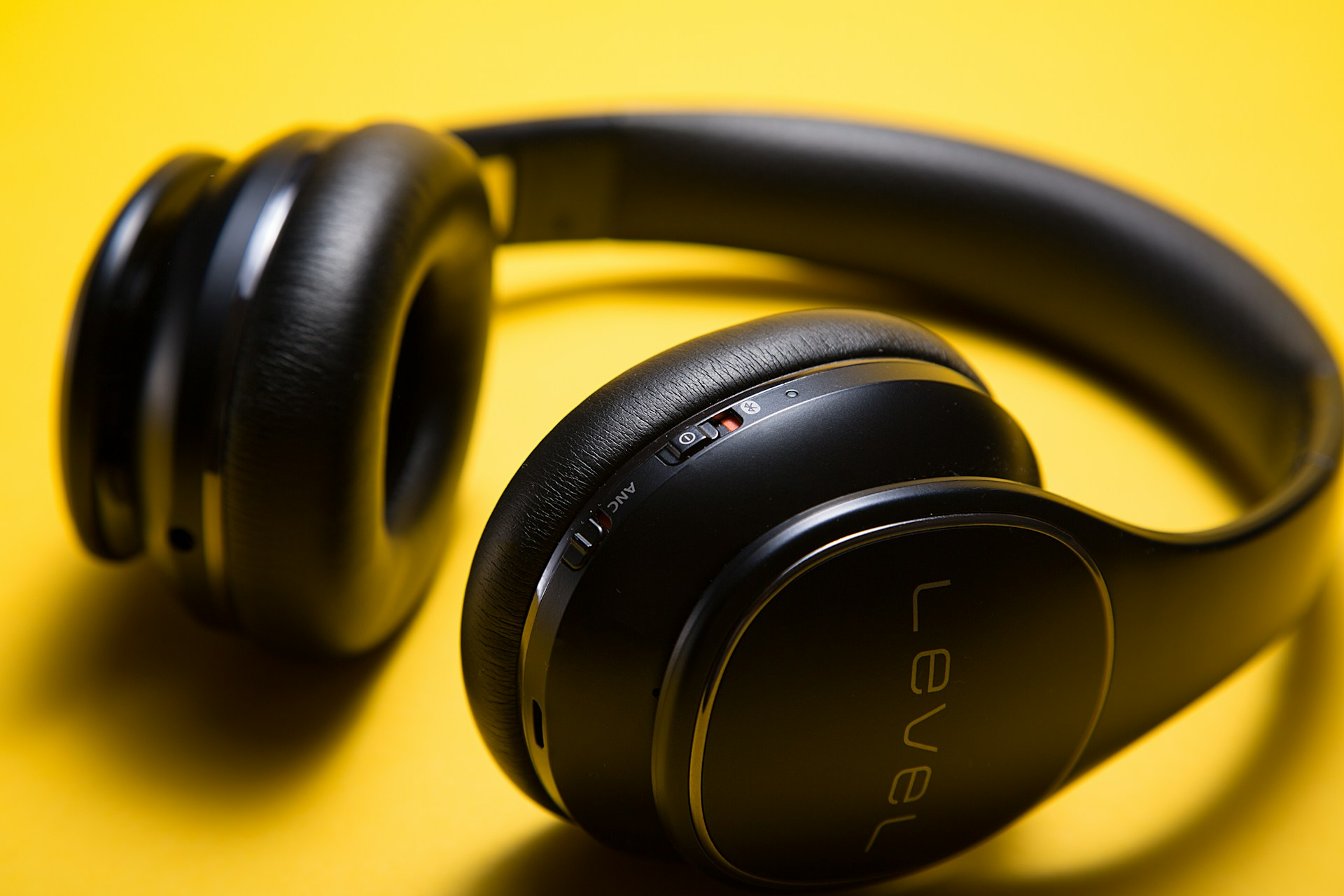 How to Choose the Right Headphones for Your Lifestyle